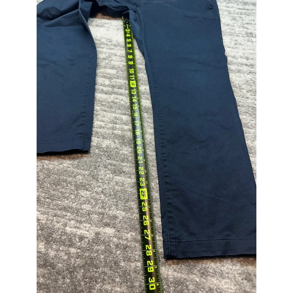 UNTUCKit St. Clair Chino Pants Mens 34x32 Navy Straight Fit 40291 Golf Prep - Picture 6 of 8